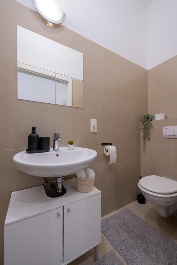 My City Apartment Vienna- One Bedroom Екстер'єр фото